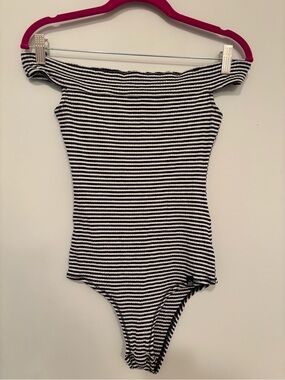 Superdry Women’s Off-Shoulder Striped One-Piece Bodysuit - Black & White